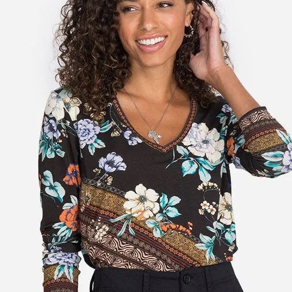 Johnny Was Golden Spring Floral Print Long Sleeve V-Neck Tee Top – Size S - Picture 5 of 15